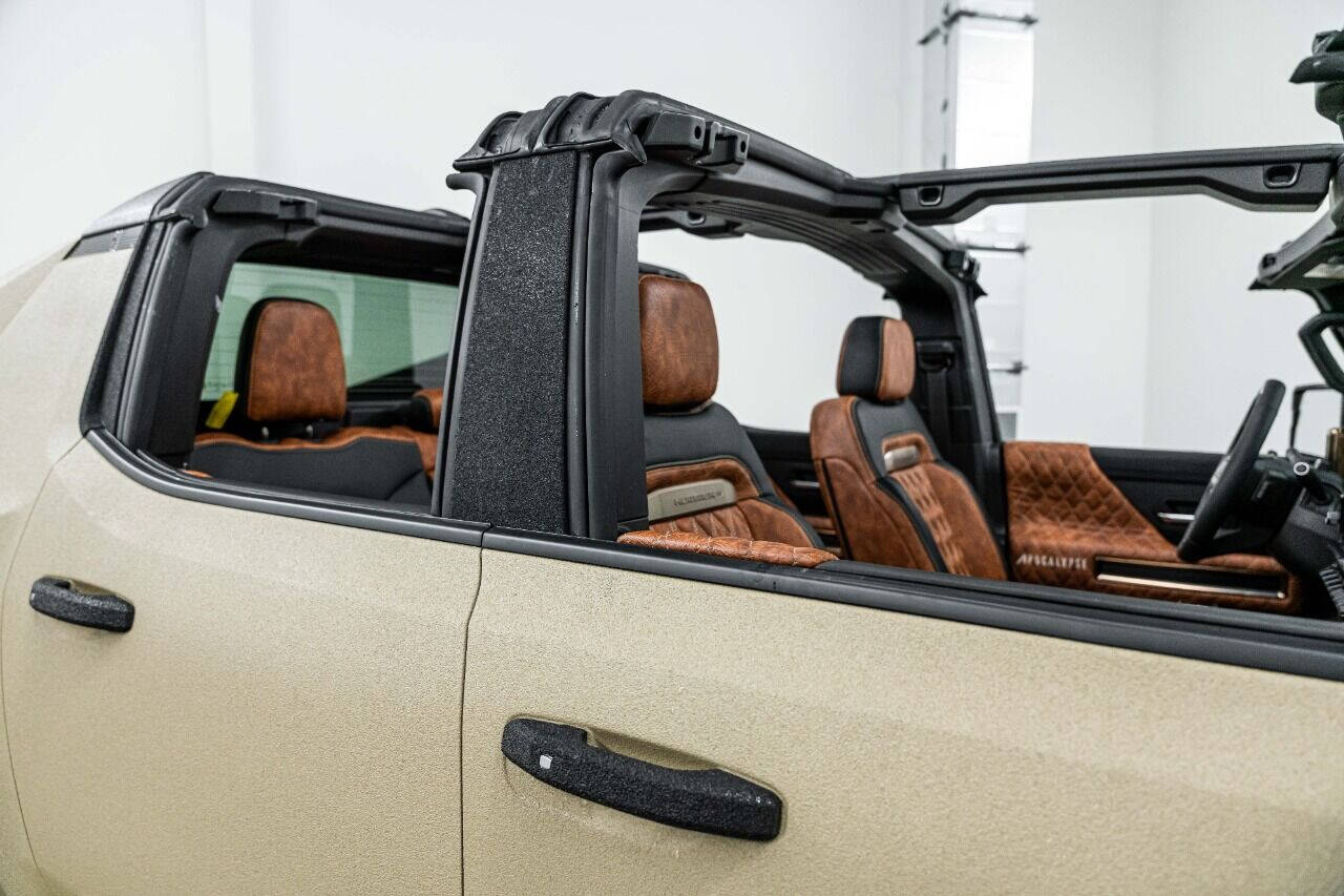 2023 GMC Hummer EV Pickup Pickup - $179,999