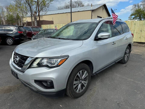 2018 Nissan Pathfinder SV