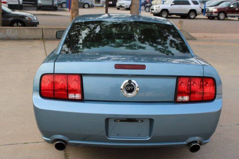 2005 Ford Mustang