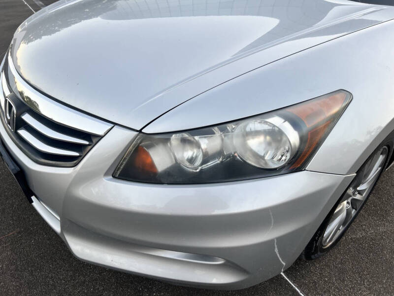 2012 Honda Accord EX-L V6 w/Navi