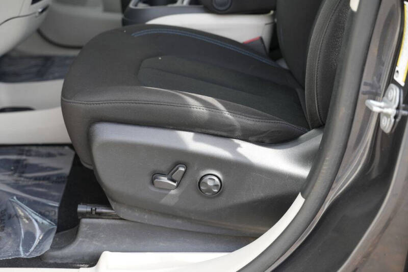 2021 Chrysler Pacifica Touring