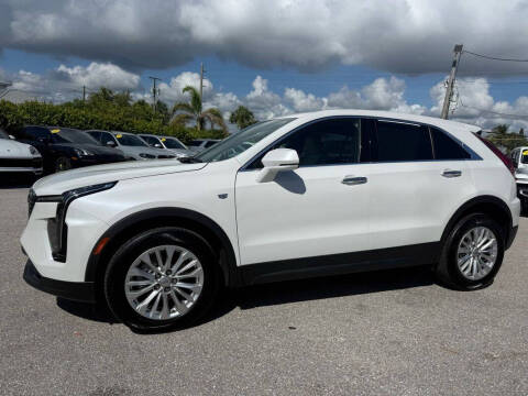 2024 Cadillac XT4 Luxury
