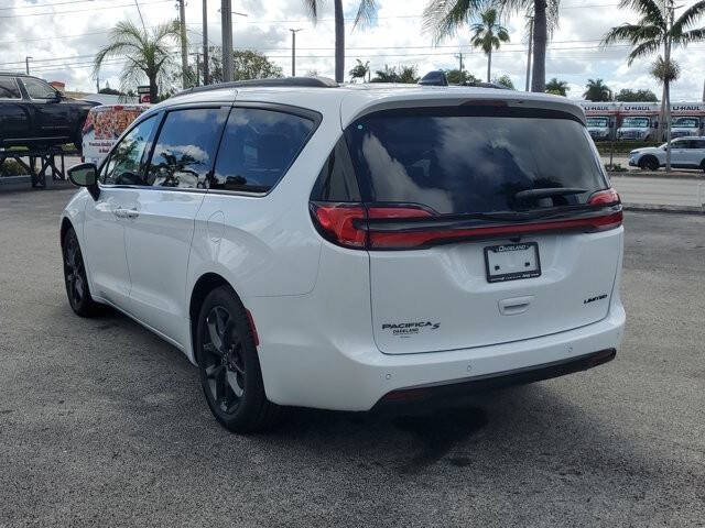 2026 Chrysler Pacifica Limited