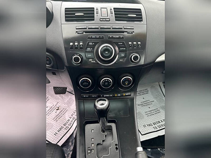 2013 Mazda MAZDA3 i Touring