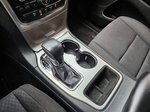 2018 Jeep Grand Cherokee Laredo E