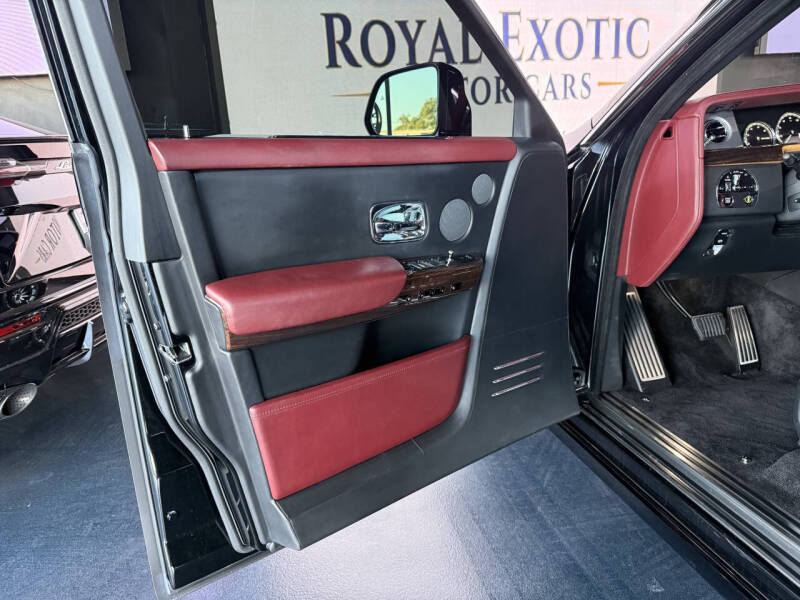 2019 Rolls-Royce Phantom