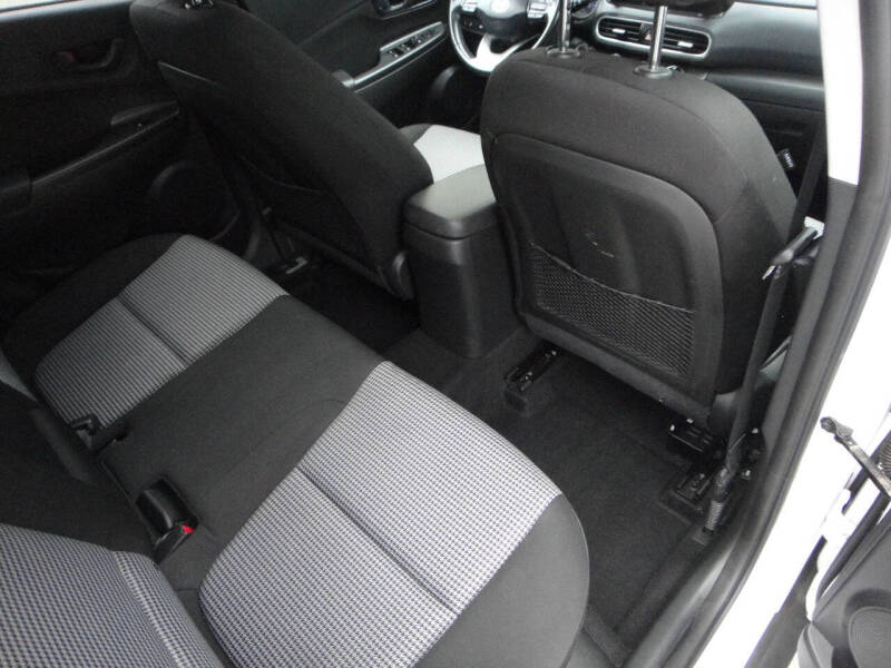 2021 Hyundai Kona SEL Plus