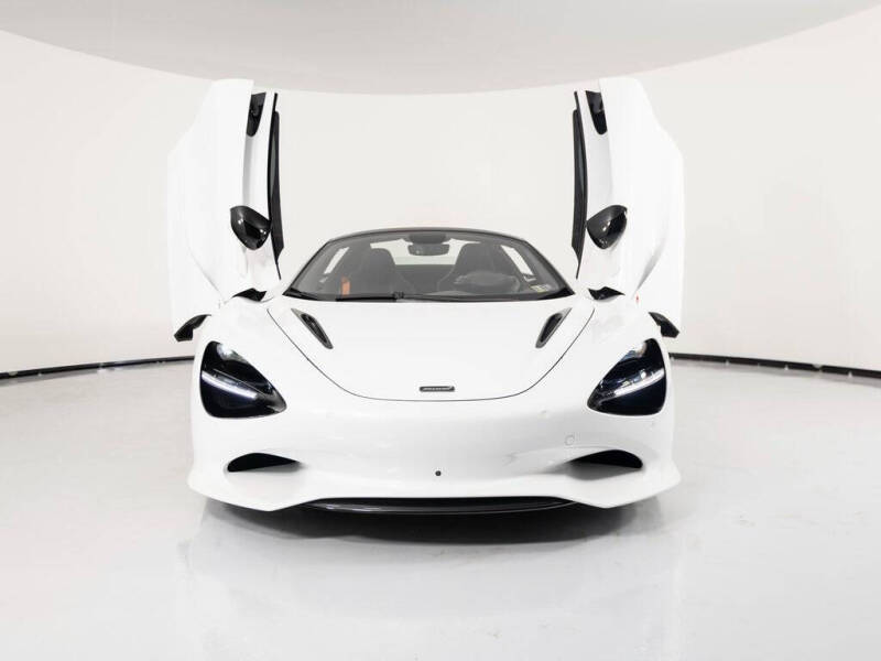 2025 McLaren 750S Spider