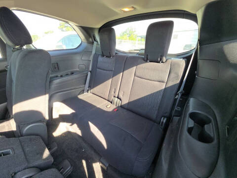 2016 Nissan Pathfinder S