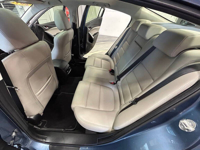 2017 Mazda MAZDA6