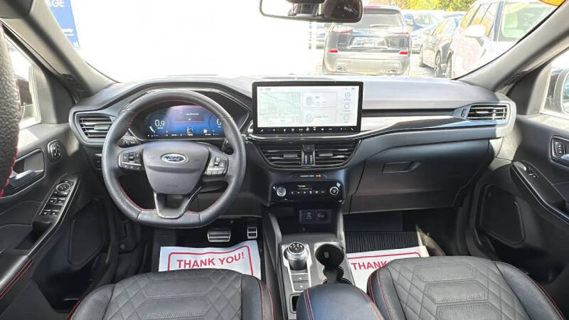 2023 Ford Escape ST-Line Elite