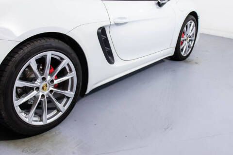 2024 Porsche 718 Boxster S