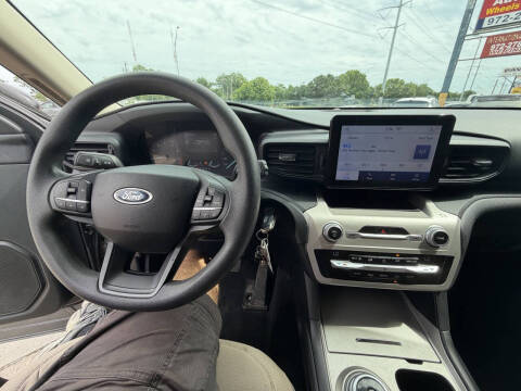 2021 Ford Explorer
