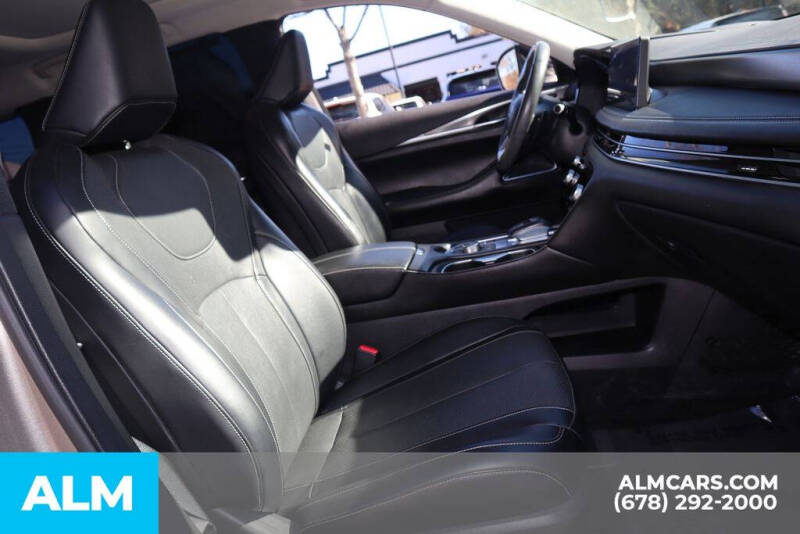 2022 Infiniti QX60 Luxe