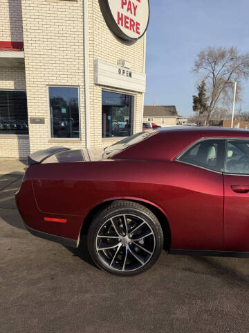 2018 Dodge Challenger 392 HEMI Scat Pack Shaker