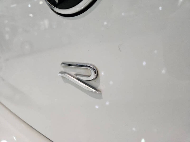 2022 Volkswagen Golf R 4Motion