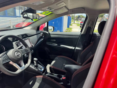 2025 Nissan Versa SR