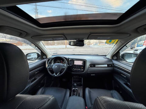 2016 Mitsubishi Outlander GT