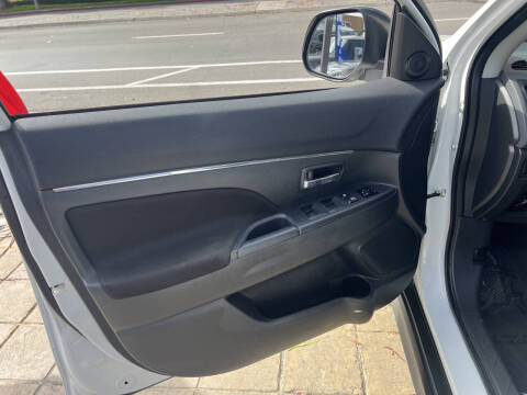 2020 Mitsubishi Outlander Sport