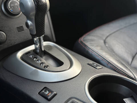 2012 Nissan Rogue SV w/SL Package