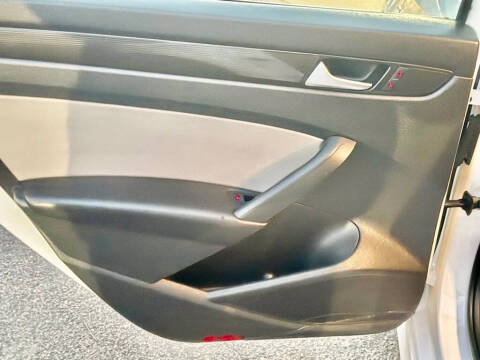 2015 Volkswagen Passat