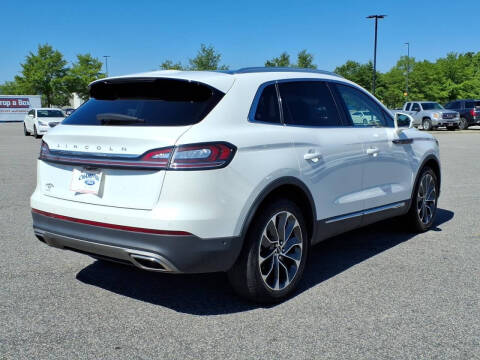 2022 Lincoln Nautilus Reserve