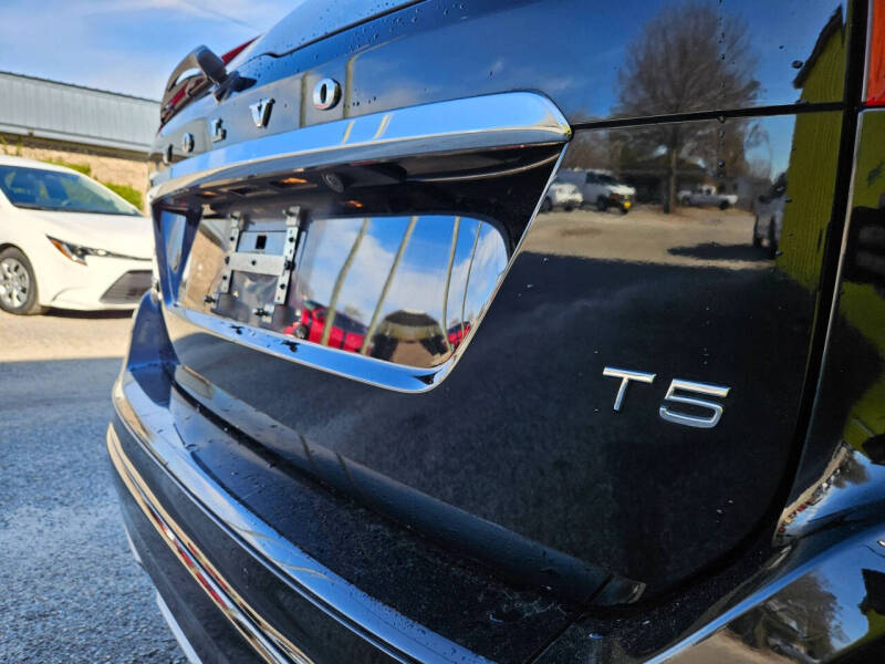 2016 Volvo XC60 T5 Drive-E Premier