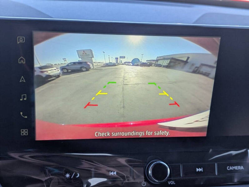 2026 Mitsubishi Outlander ES