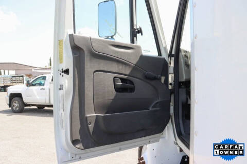 2019 International DuraStar 4300