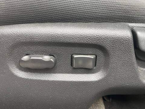 2011 Chevrolet HHR LT