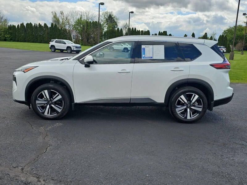 2025 Nissan Rogue SL