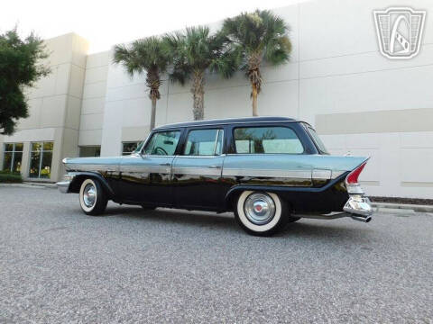 1957 Packard Clipper