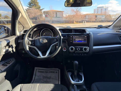 2016 Honda Fit EX