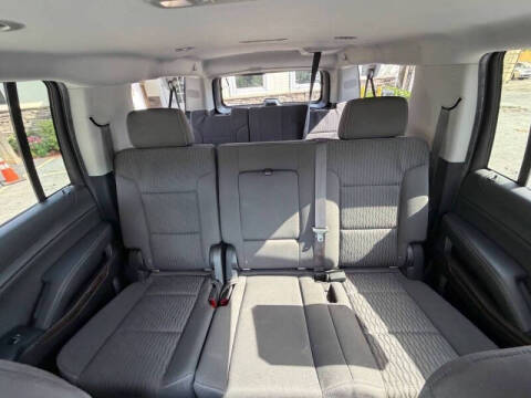 2019 Chevrolet Suburban LS