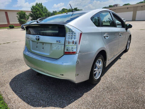2010 Toyota Prius III