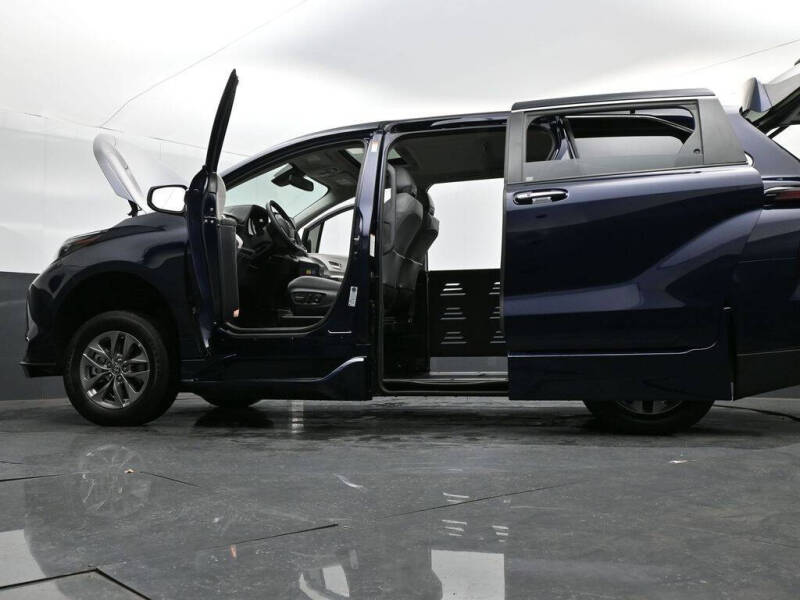 2024 Toyota Sienna