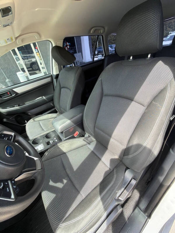2018 Subaru Outback 2.5i