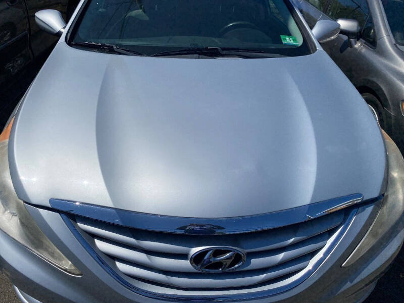 2011 Hyundai Sonata for sale at Ross's Automotive Sales in Trenton NJ