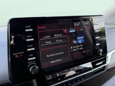 2024 Toyota Sienna LE 8-Passenger