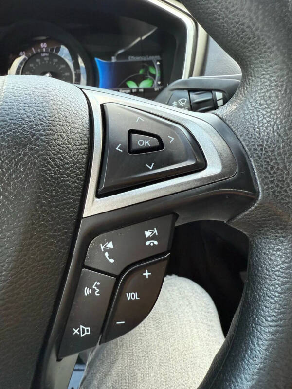 2018 Ford Fusion Hybrid SE