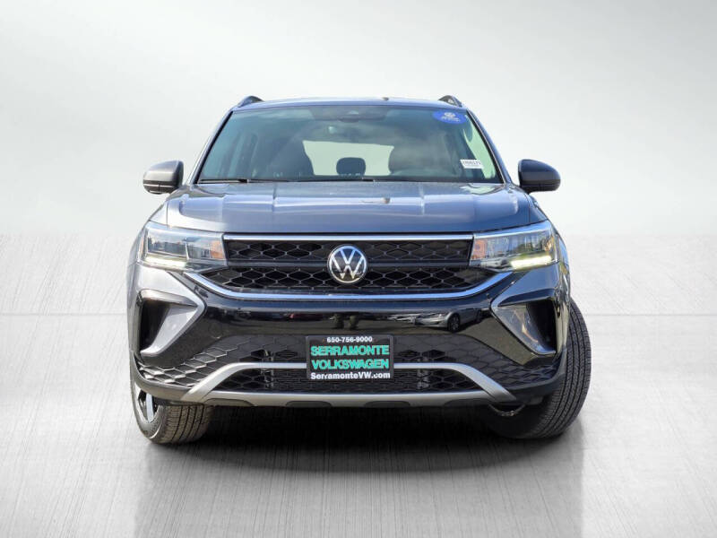 2024 Volkswagen Taos S 4Motion