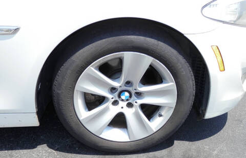 2012 BMW 5 Series 528i