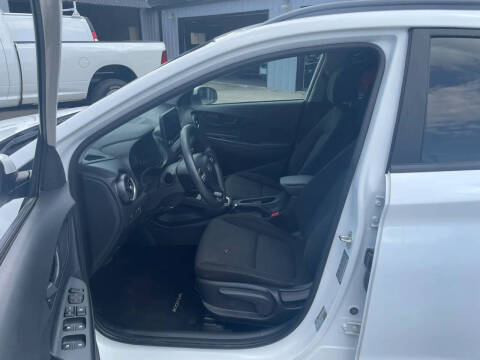 2022 Hyundai Kona SEL