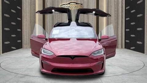 2023 Tesla Model X Standard Range