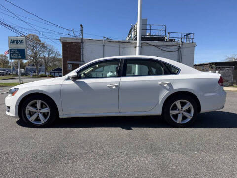 2012 Volkswagen Passat SE PZEV