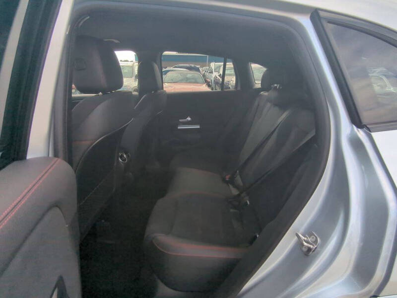 2025 Mercedes-Benz GLA GLA 250