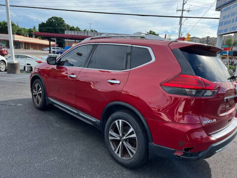 2017 Nissan Rogue SL