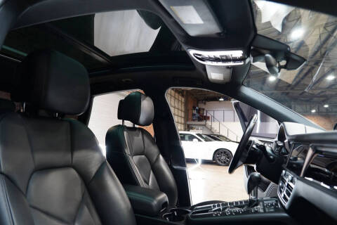 2019 Porsche Macan S