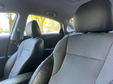 2011 Hyundai Sonata SE