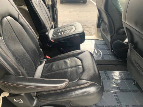 2018 Chrysler Pacifica Touring L